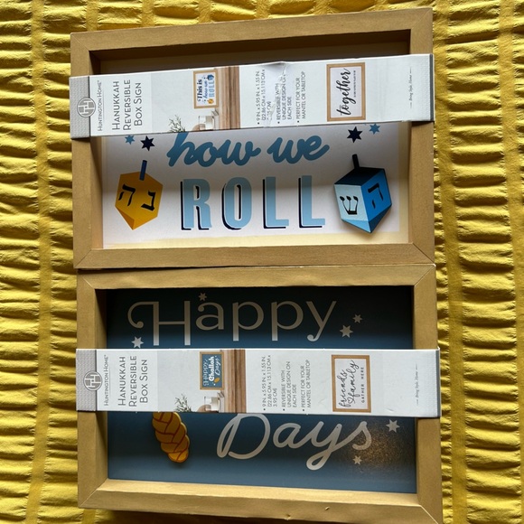 BRAND NEW Set of Reversible Wooden Box Signs - Picture 2 of 4